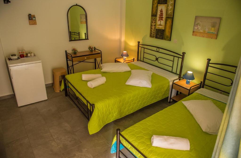 Pirgi Thermis Apartment | Golden Sun Rooms