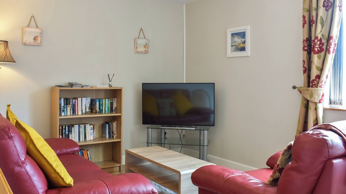 Haydon Bridge Cottage | Goldfinch Cottage - UK47698