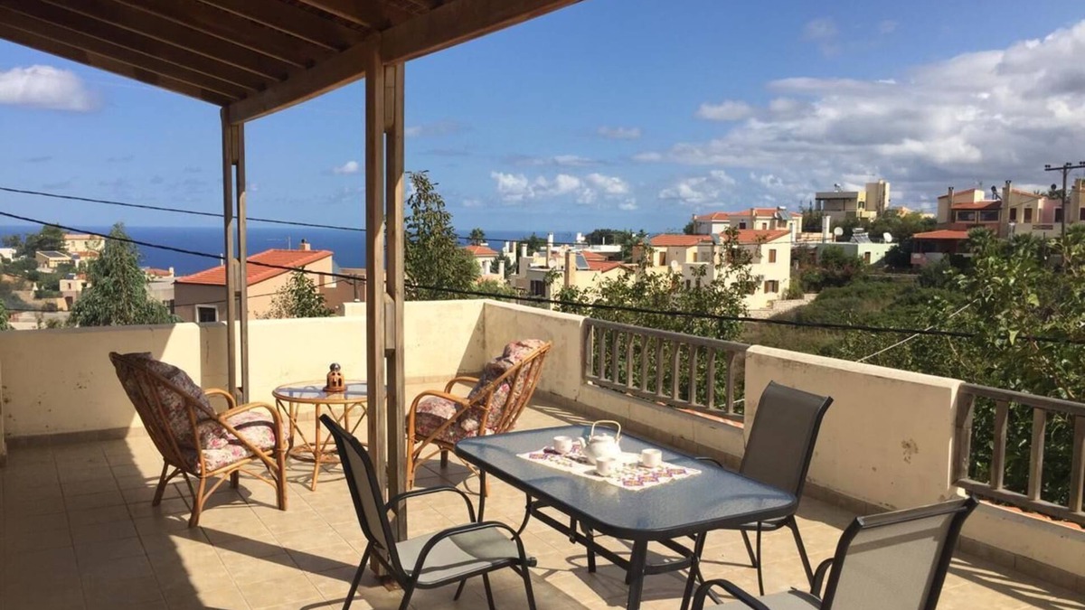 Roussospiti Villa | Goldy's Villa! Your vacation destination!