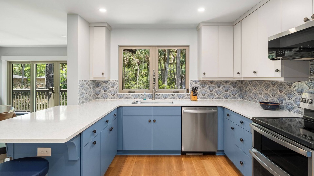 West Beach House | Golf and Beach lovers paradise! Newly Renovated 3-bed Sparrow Pond Kiawah Island
