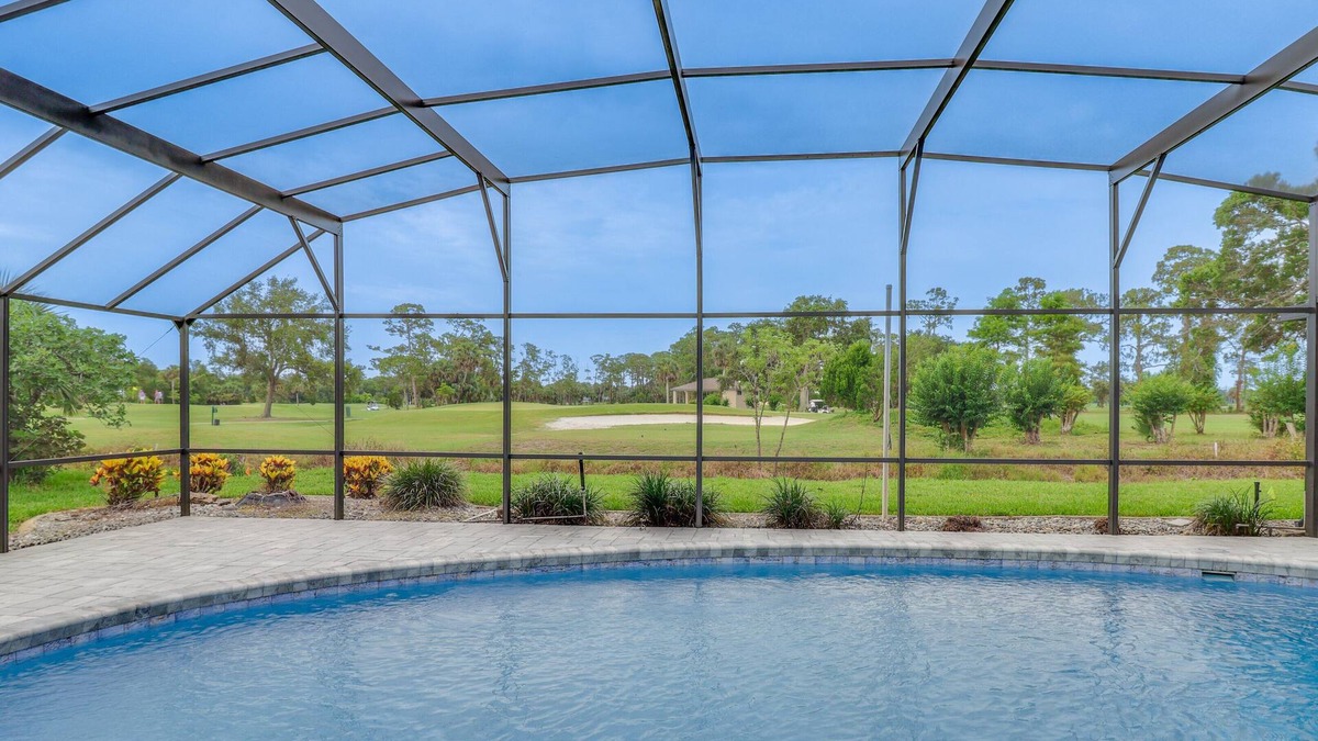 New Smyrna Beach House | Golf & Beach Oasis - Pet Friendly Pool House