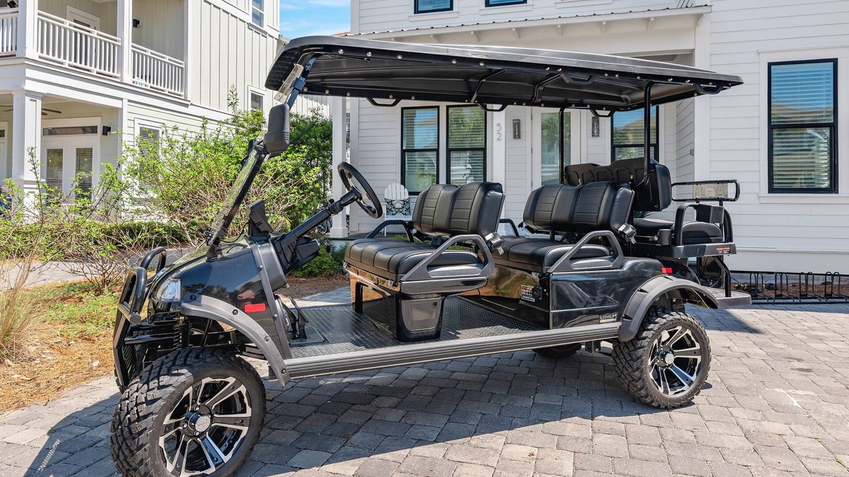 Village of Sugar Beach House | Golf Cart/Heated Pool/Bikes/Walk2Beach