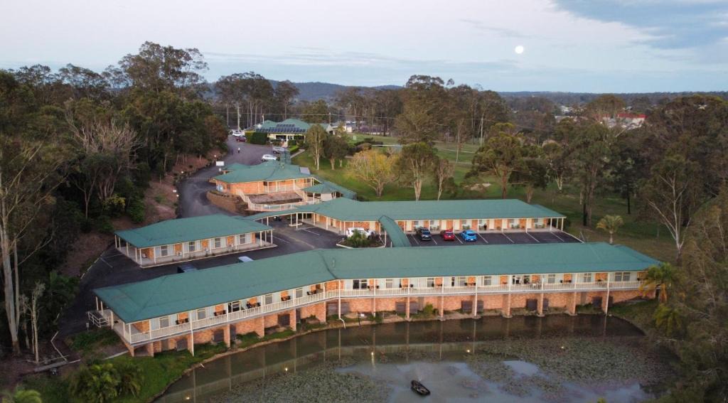 Wingham Hotel | Golf Club Motor Inn Wingham
