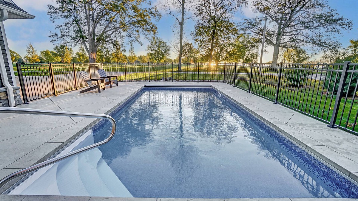 Celina House | Golf Course Home - Hot Tub, Seasonal Heated Pool, Putting Green, Dogs Welcome