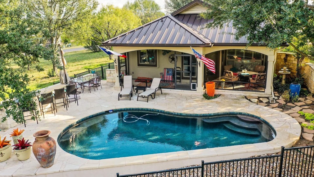 Horseshoe Bay West House | Golf Course House and Concierge Services