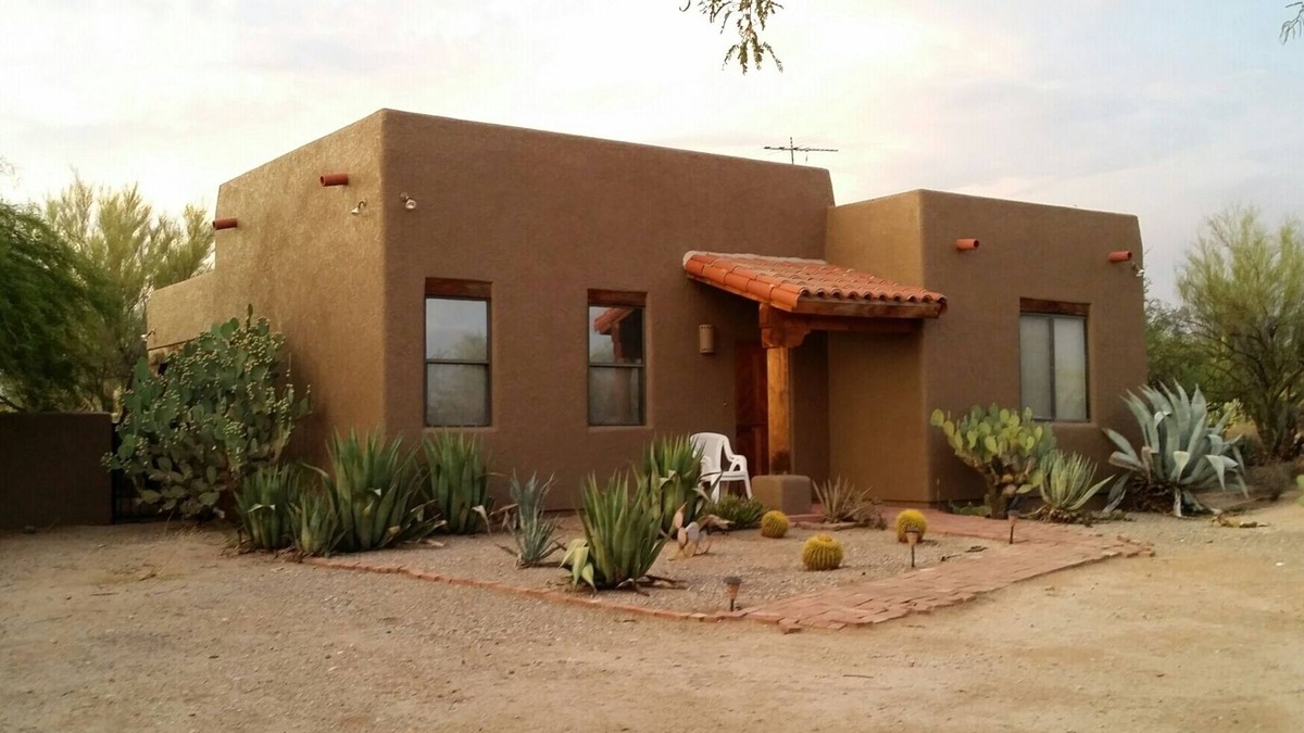 Tortolita House | Golf Getaway, Beauty and Privacy In The Desert, secluded, amenities nearby