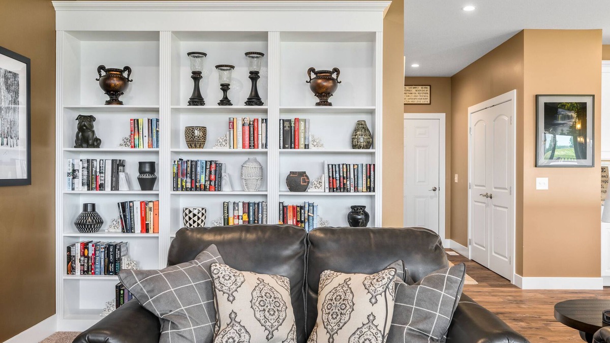 Kewadin House | 🛶 Golf in Luxury | Torch Lake Getaway at A-Ga-Ming | 2 En-Suites ➠ 12534