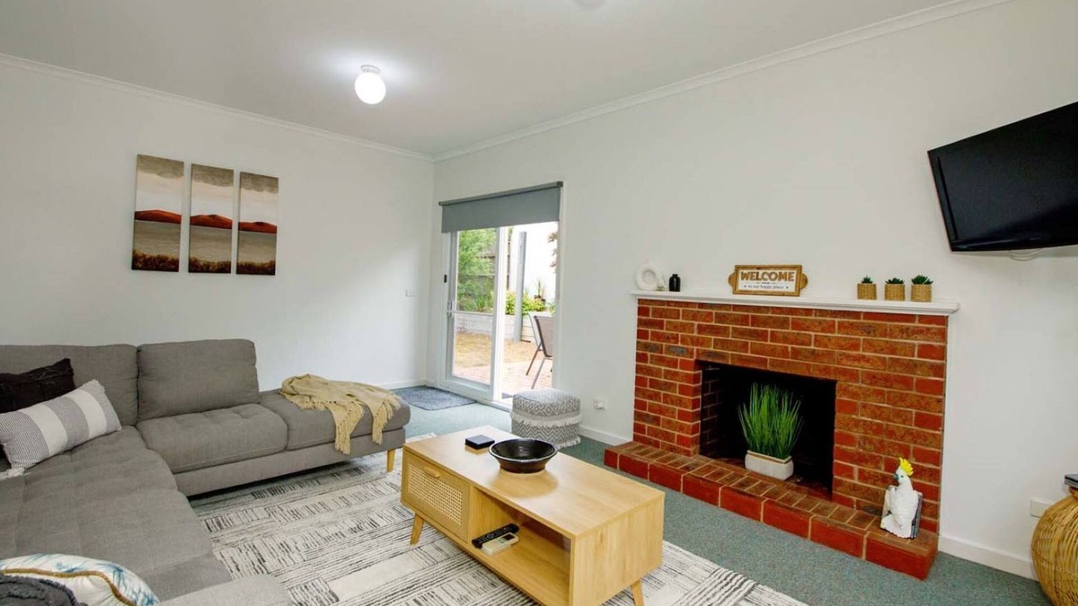 Mulwala Apartment | Golf Views 2 Location Location. Calling all golfers.