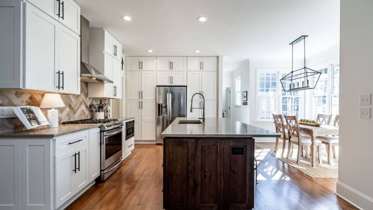 Wake Forest House | Golf Views and Family Barbecues