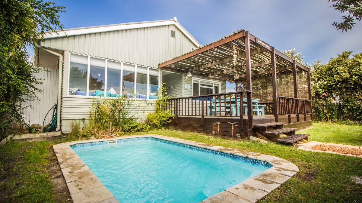 Scarborough Villa | Gone to the Beach Villa for 9 guests 50 m from beach in Scarborough, Cape Town