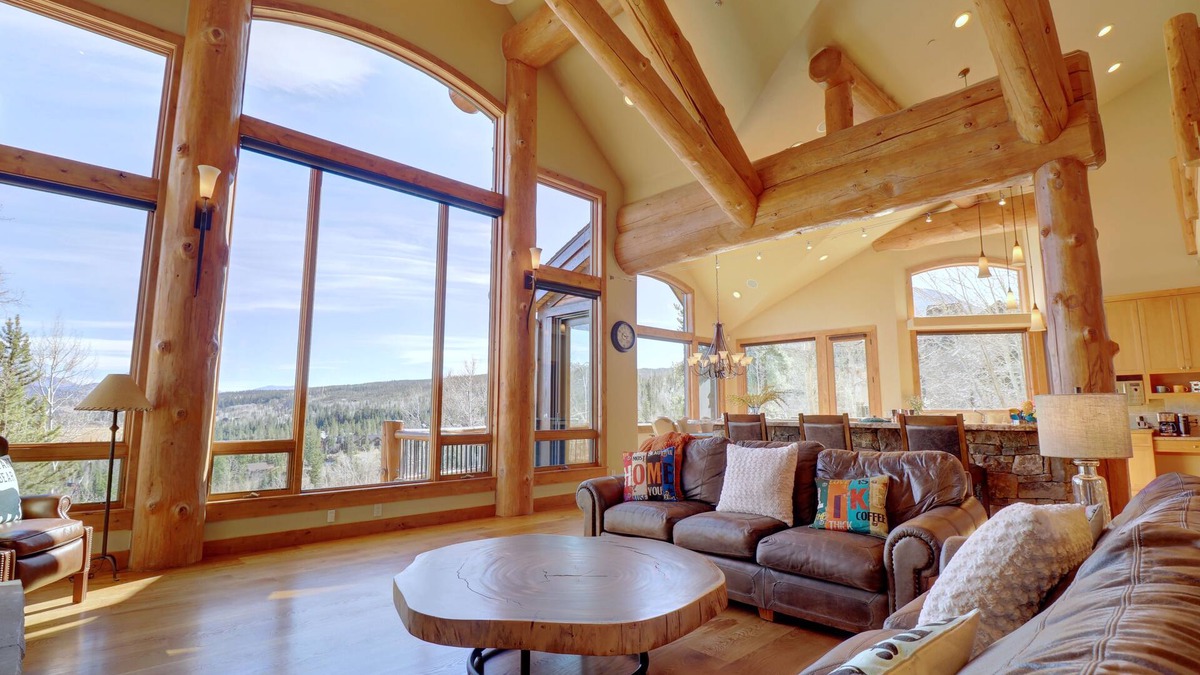 Three Peaks House | Good Elevations, Luxury Pet Friendly Home on Two Cabins Drive w/Private hot tub