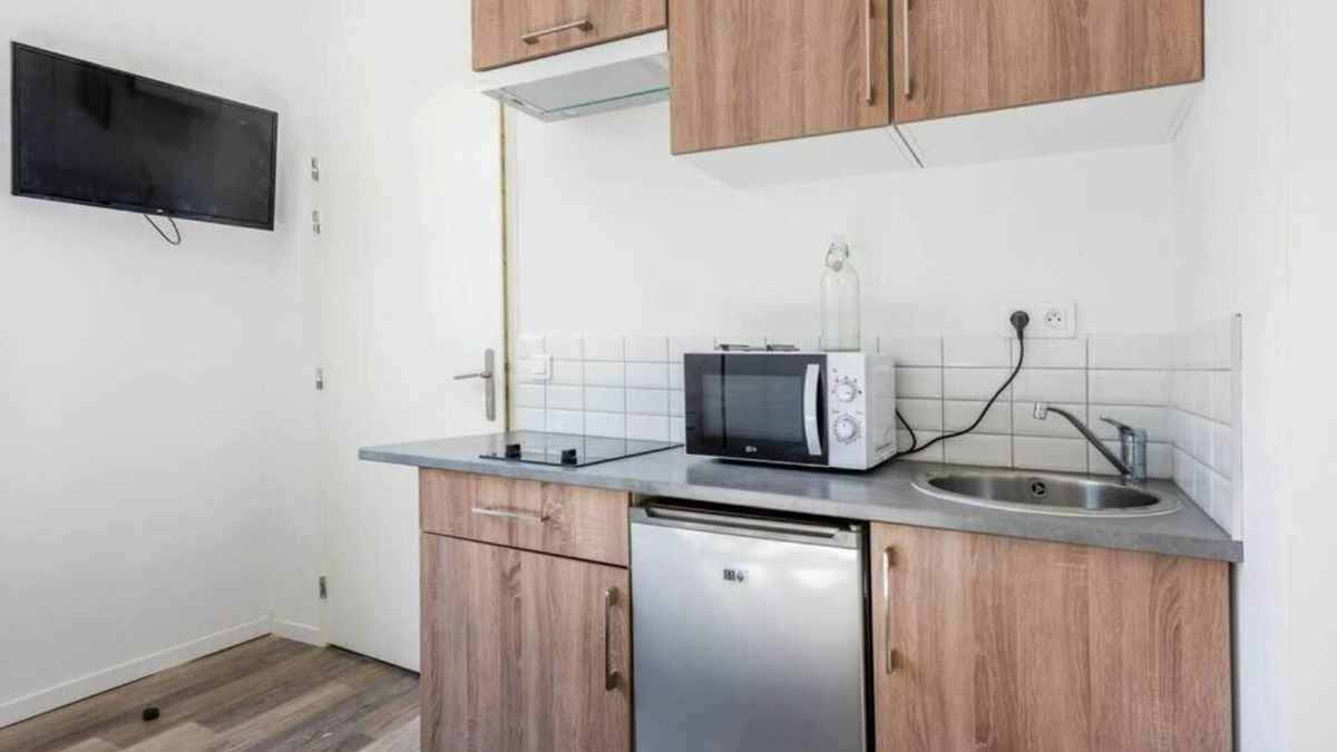 Lestonat - Monsejour Apartment | Good Mood