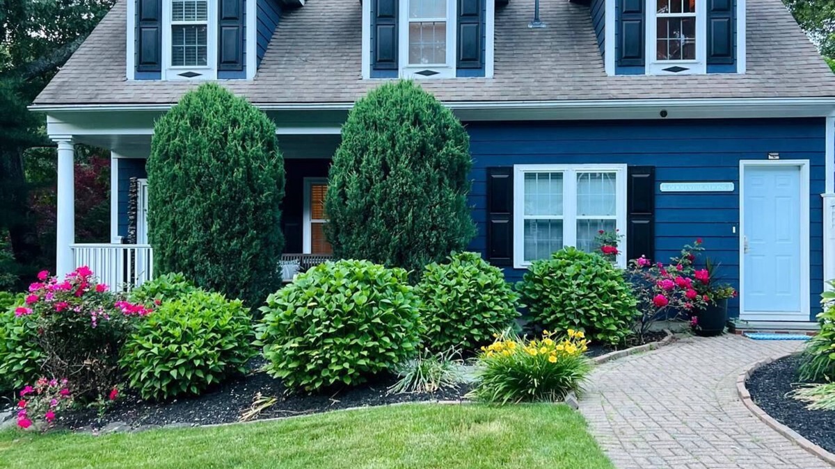 North Kingstown House | Good Vibrations: A quiet Rhode Island getaway, between Providence & Newport