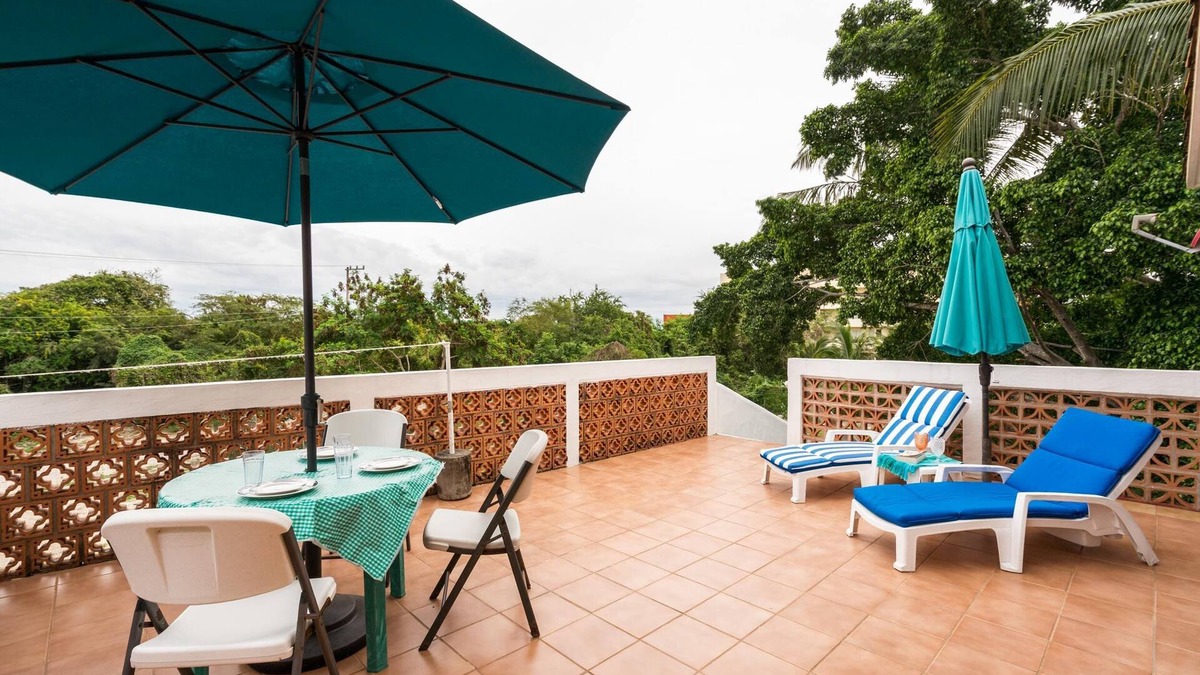 Emiliano Zapata Apartment | Good waves, cool people and great service