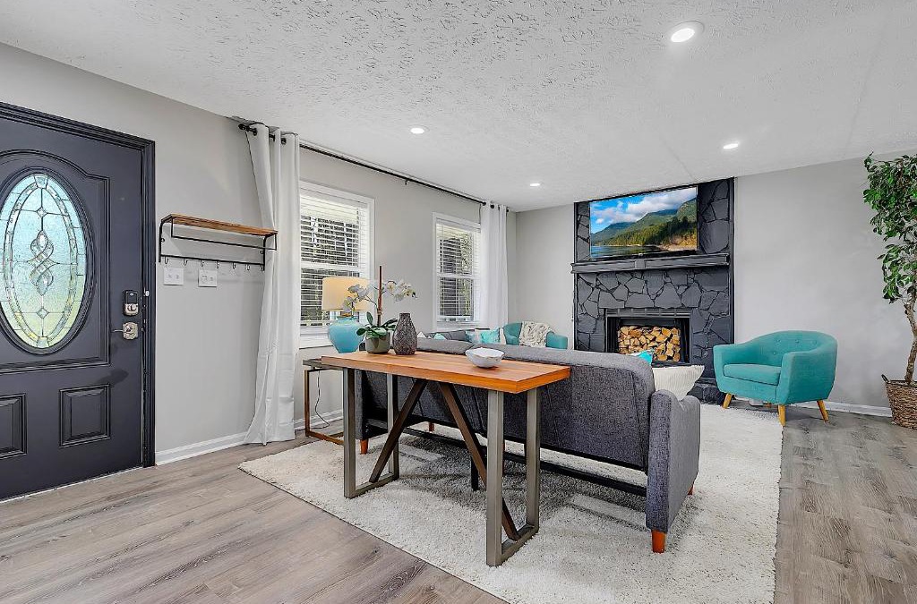 Austell House | GoodKarma Rentals Spacious and Comfy Abode in Austell