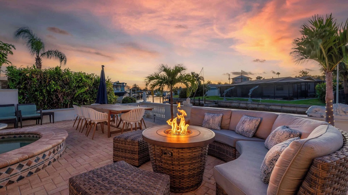 Harbor Hills House | Goodtimes Waterfront Luxury Oasis Heated Pool, 5 Minutes to Indian Rocks Beac