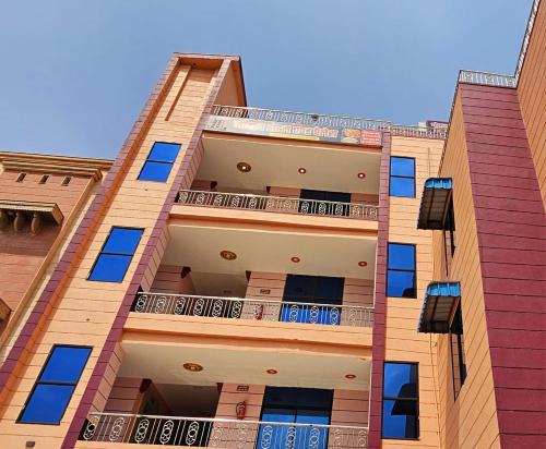 Jhunjhunu Hotel | Gopal Hotel and Palace