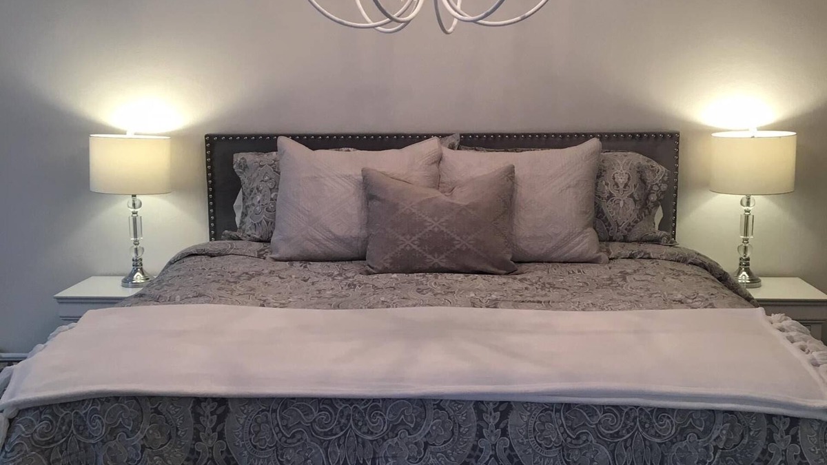 Chandler House | Gorgeous 2 Bed, 2 Bath 1600 sq ft Renovated Home for Rent in Sun Lakes Arizona