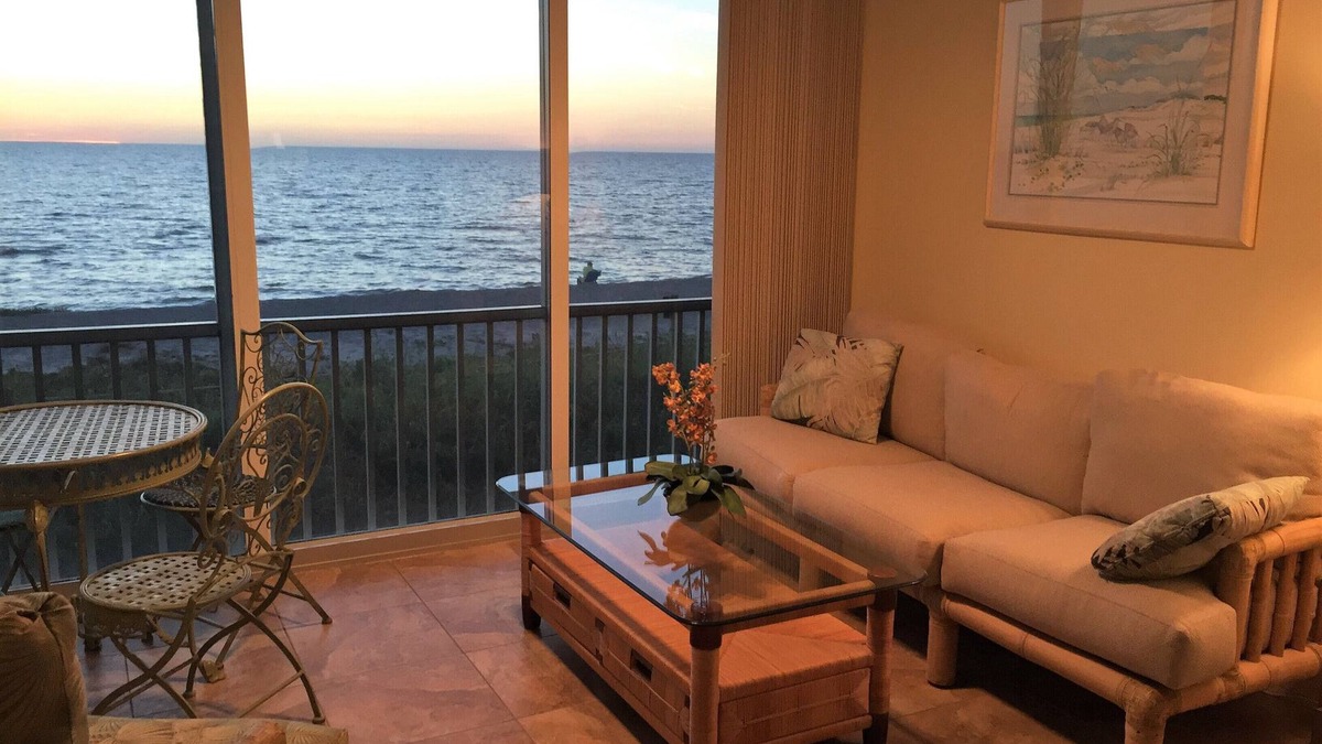 Siesta Key Condo | Gorgeous 2 Bedroom Gulf/Beach Front Condo, Water Views from every room!