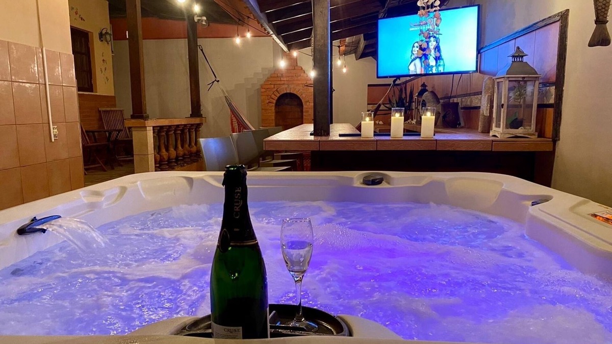 Alto Vista Villa | Gorgeous 3-bedroom villa with a hot tub