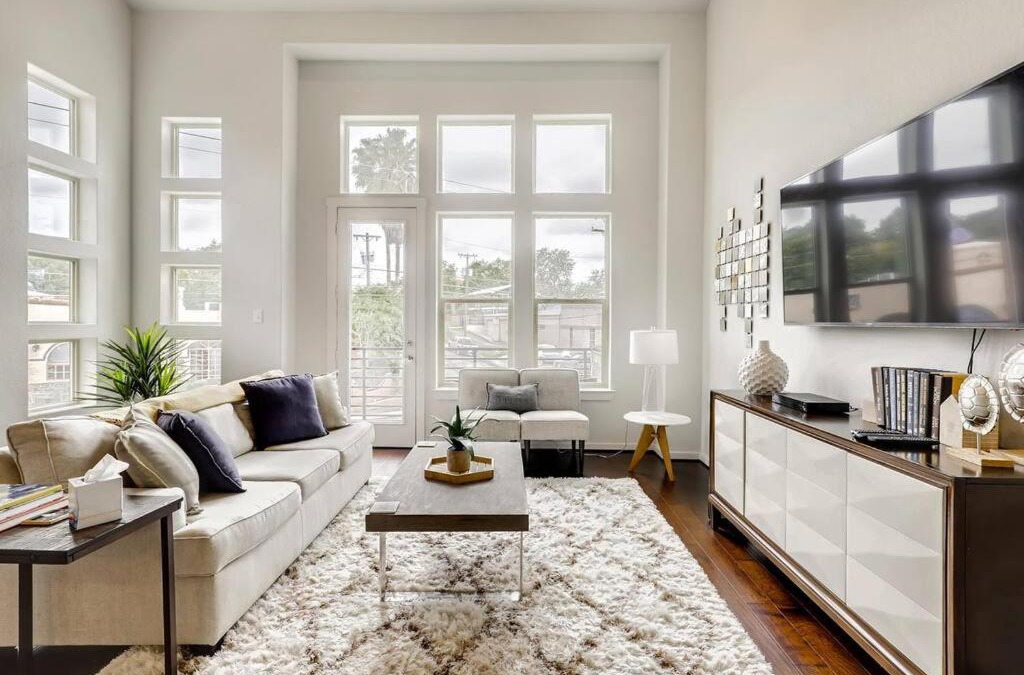 Tobin Hill House | Gorgeous 4 Bed Home on St Mary's - Minutes to Riverwalk/Pearl