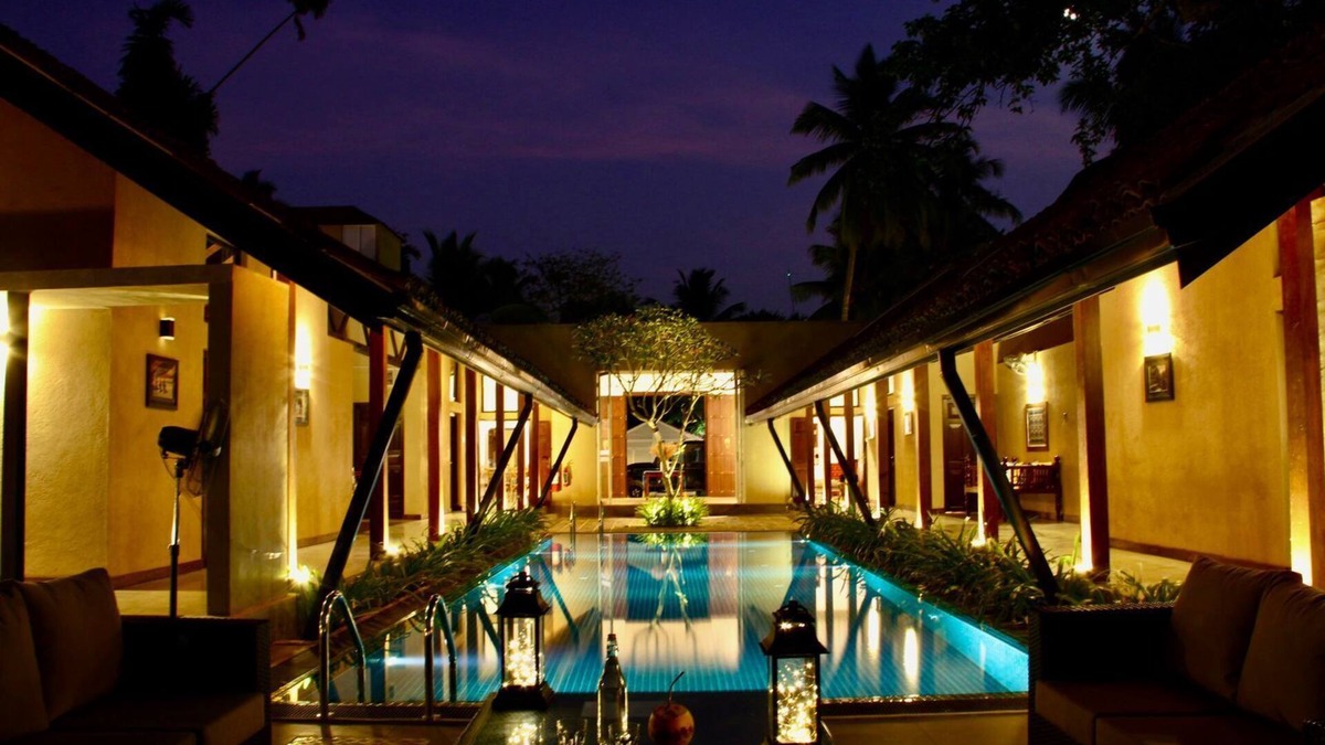 Darga Town Bed & Breakfast | Gorgeous 4BR Family Villa wt River View + Pool + Garden + Cook