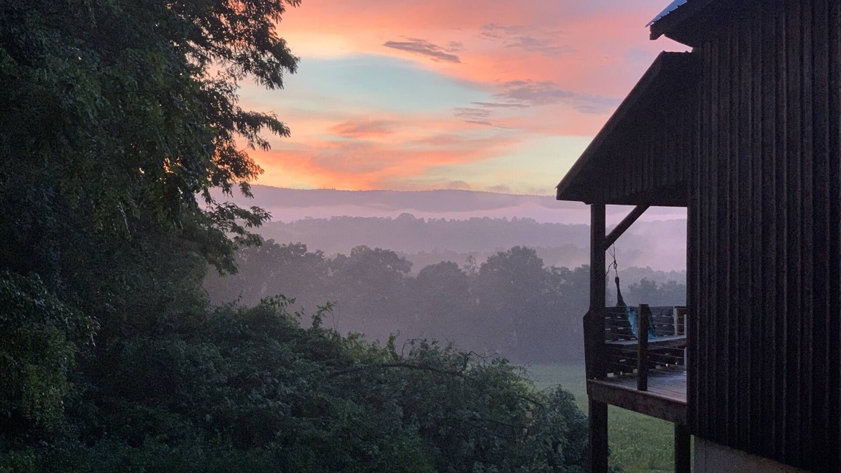 Mattawana Cabin | Gorgeous, Amish-Built Post and Beam Cabin on 10 acres, relax and unplug!
