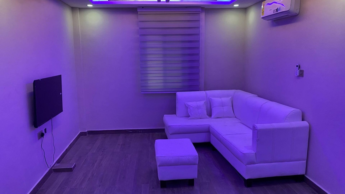 Kumasi Apartment | Gorgeous and spacious 2Br Apt in Kumasi, Free Breakfast, Internet and laundry!