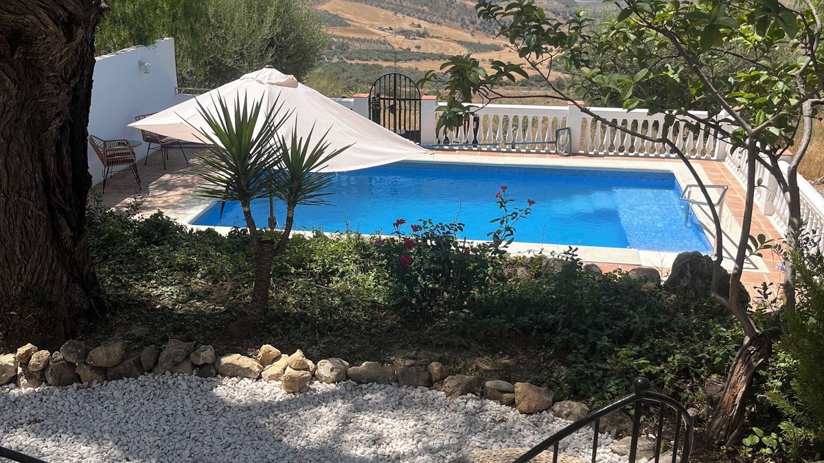 Periana House | Gorgeous Andalucian Casita with fabulous views over Lake Vinuela