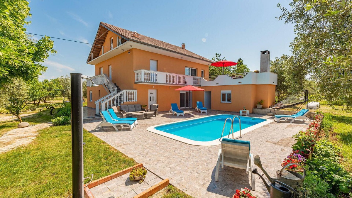 Dracevac Ninski Apartment | Gorgeous apartment in Dracevac Ninski