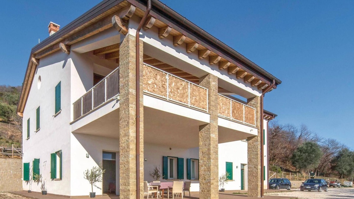 Cinto Euganeo Apartment | Gorgeous apartment in Valnogaredo (PD)