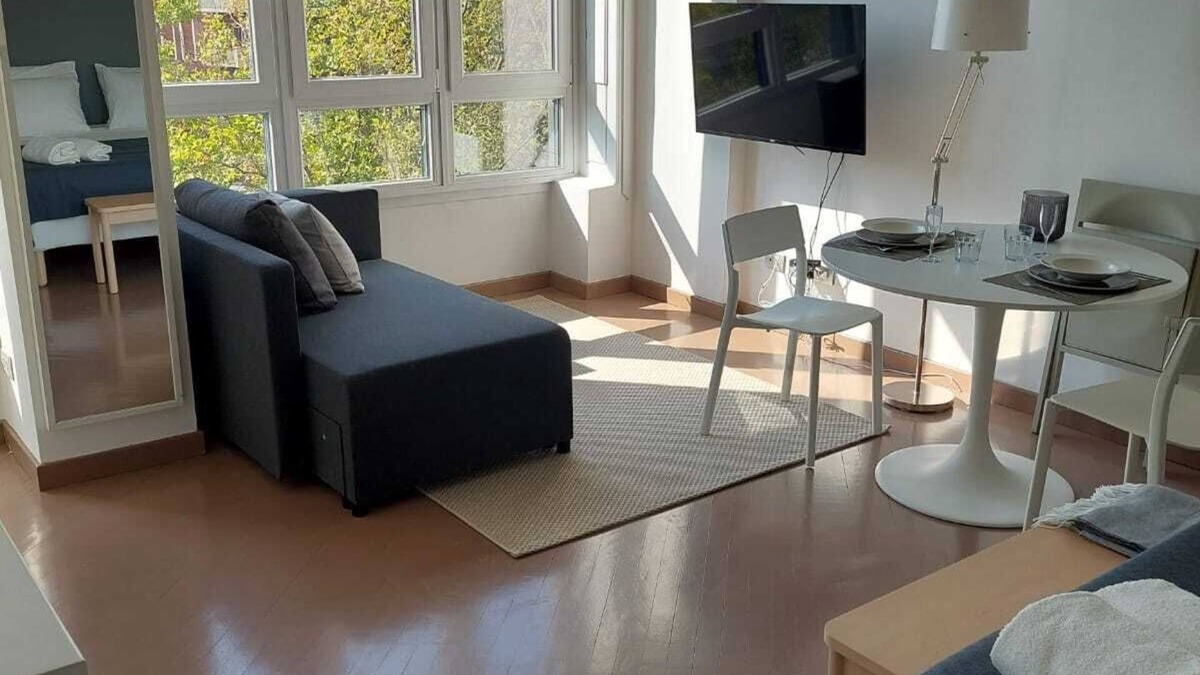 Milan Centre Apartment | Gorgeous apartment in Brera area overlooking Sempione Park
