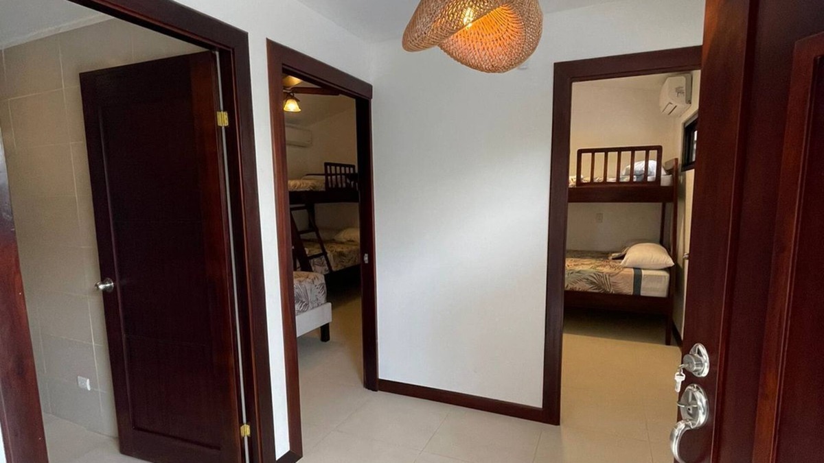 El Roble Villa | Gorgeous Beachfront private Villa