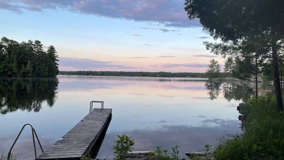 Georgian Bay Cabin | Gorgeous Cottage on Six Mile Lake in Muskoka