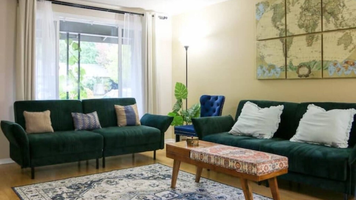 Beaverton House | 💎 Gorgeous Entire House + Parking 💎