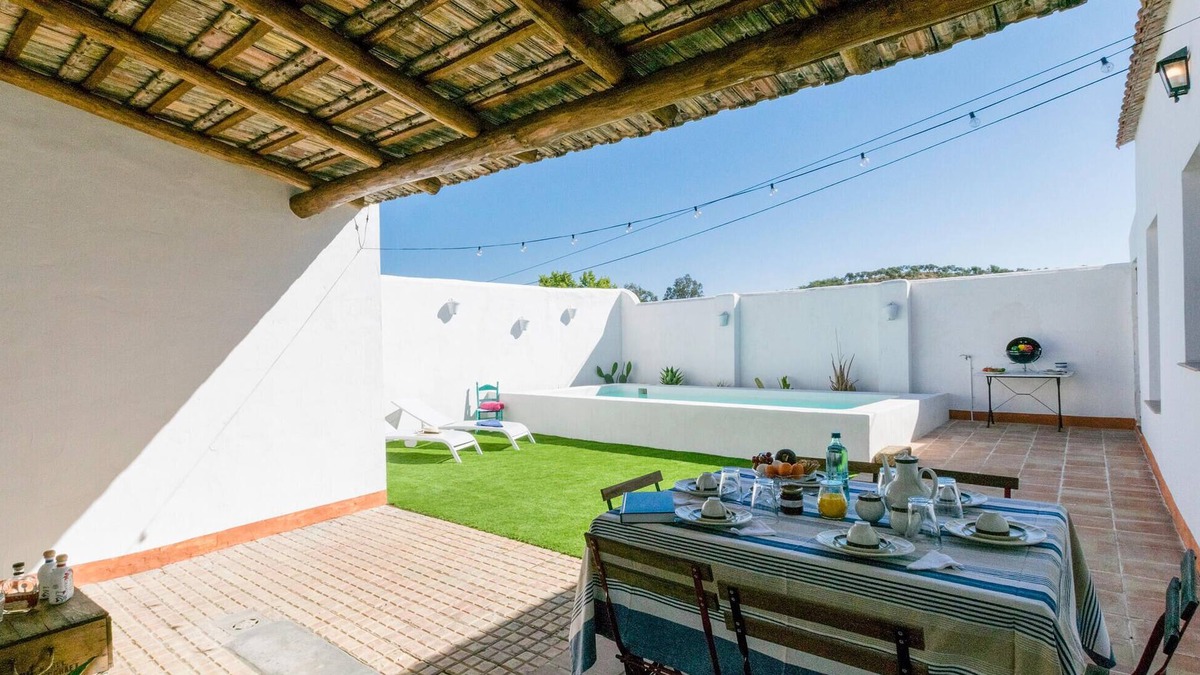 Villanueva del Rio y Minas House | Gorgeous home in Villanueva del Rio y M