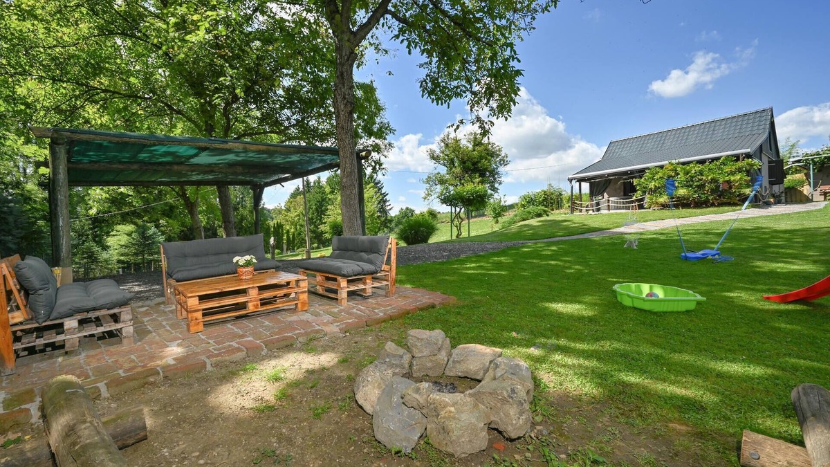 Veliko Trojstvo House | Gorgeous home in Bjelovar