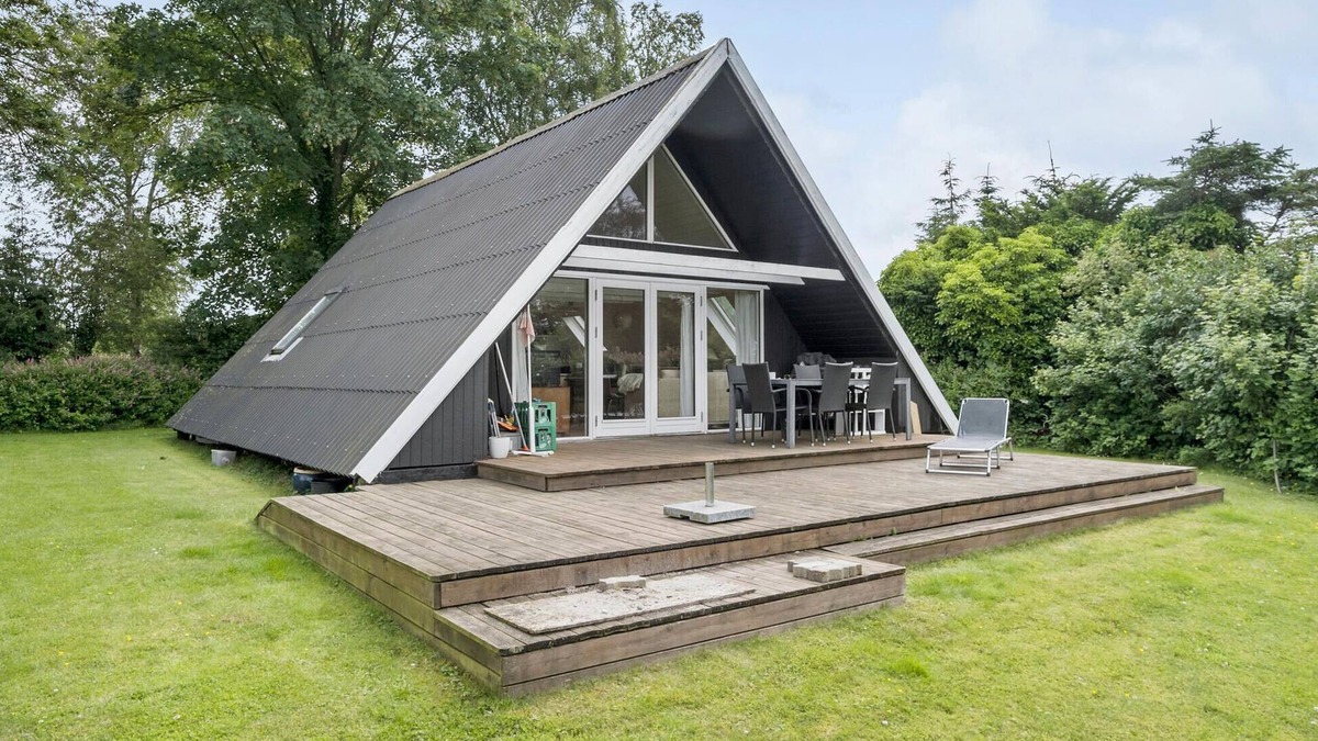 Broager House | Gorgeous home in Broager with WiFi