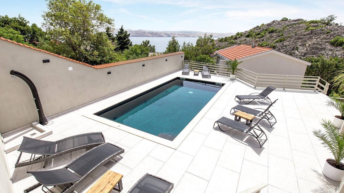 Ribarica House | Gorgeous home in Cesarica