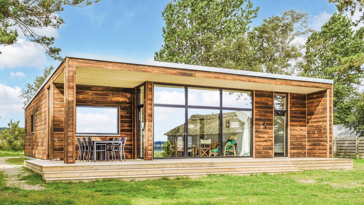 Femmøller House | Gorgeous home in Ebeltoft with kitchen