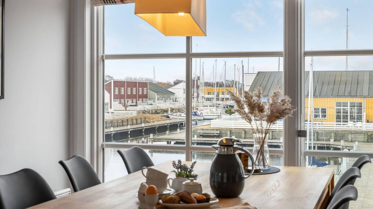 Øer Strand House | Gorgeous home in Ebeltoft with sauna