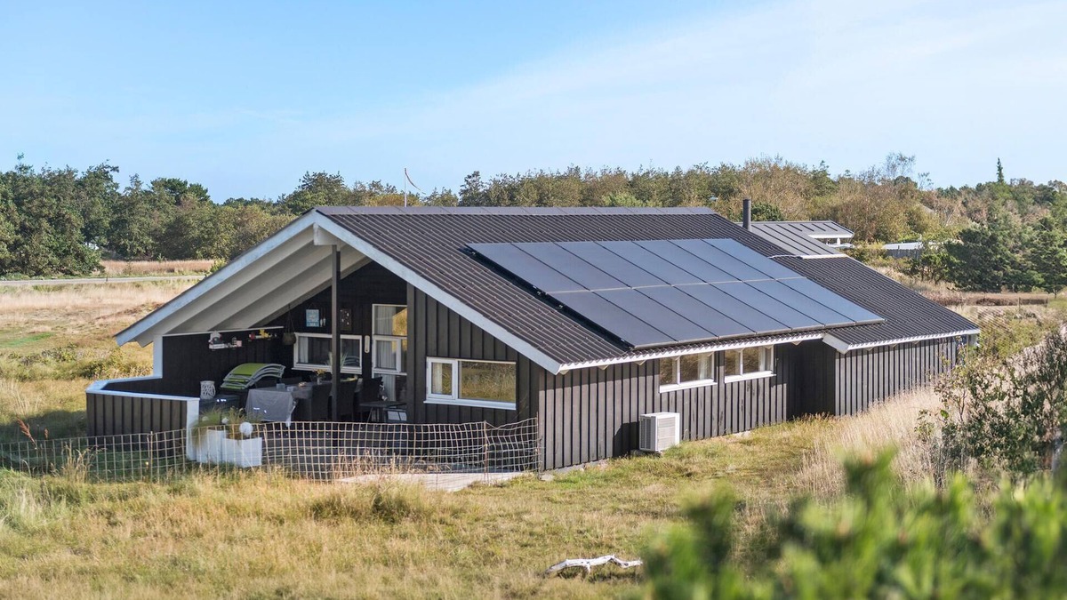 Rindby Strand House | Gorgeous home in Fanø with WiFi