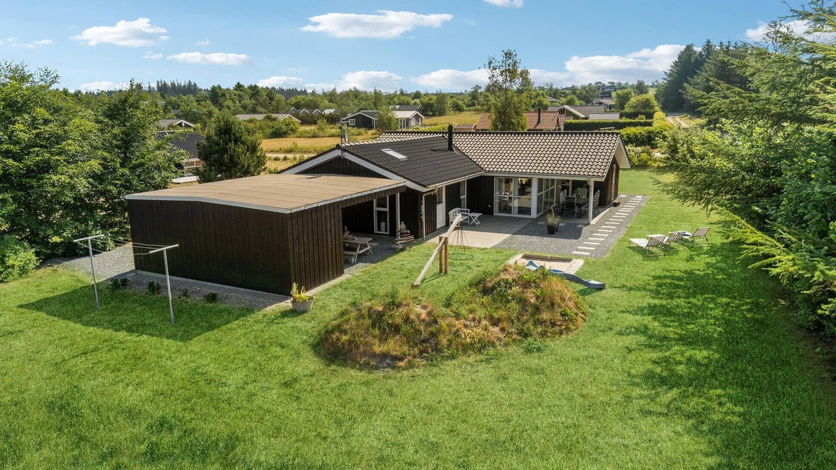 Fjerritslev House | Gorgeous home in Fjerritslev with sauna