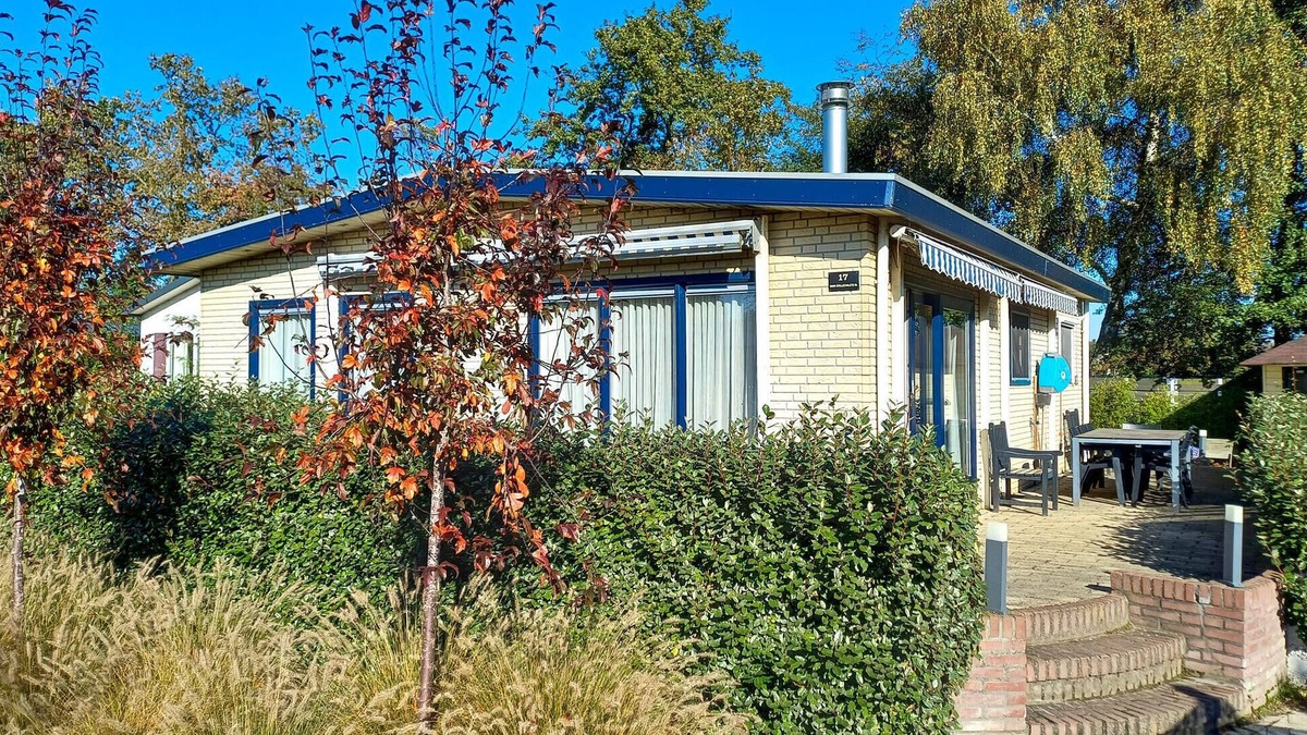 Heinkenszand House | Gorgeous home in Heinkenszand with WiFi