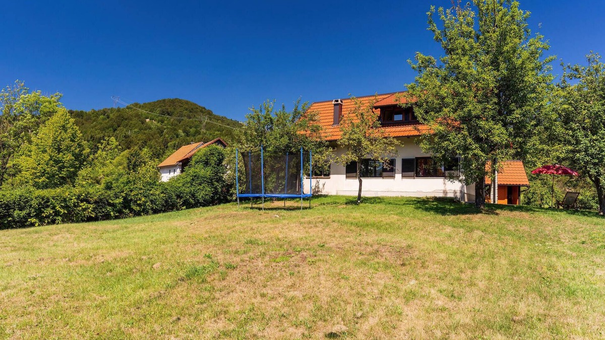Presika House | Gorgeous home in Jablan with WiFi