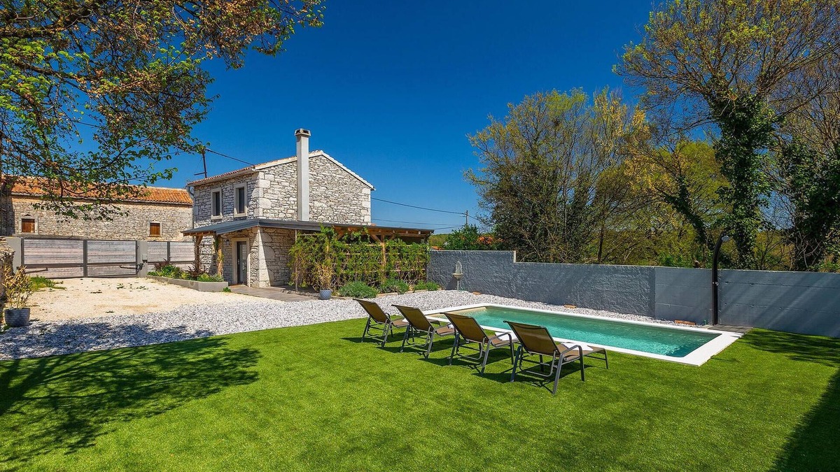Prodol House | Gorgeous home in Krnica