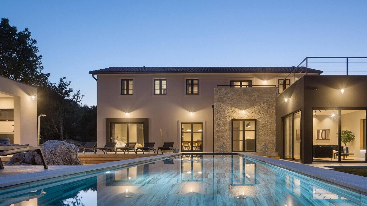 Krsan House | Gorgeous home in Krsan