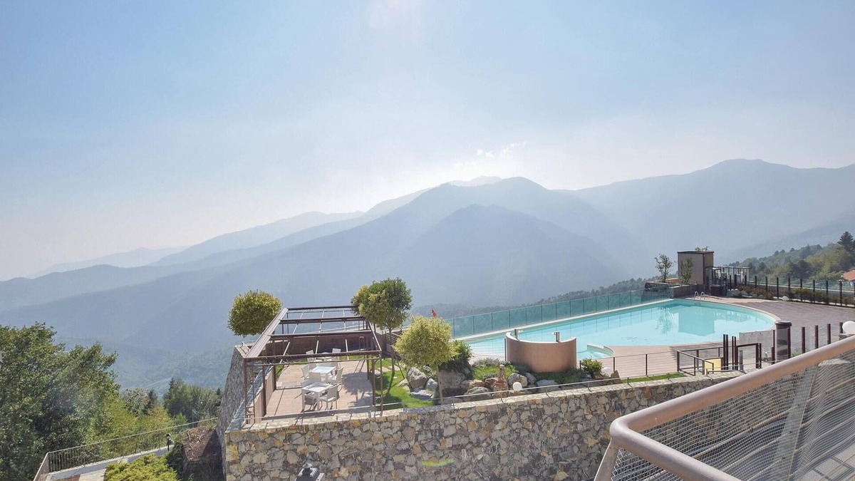 Magliolo House | Gorgeous home in Magliolo