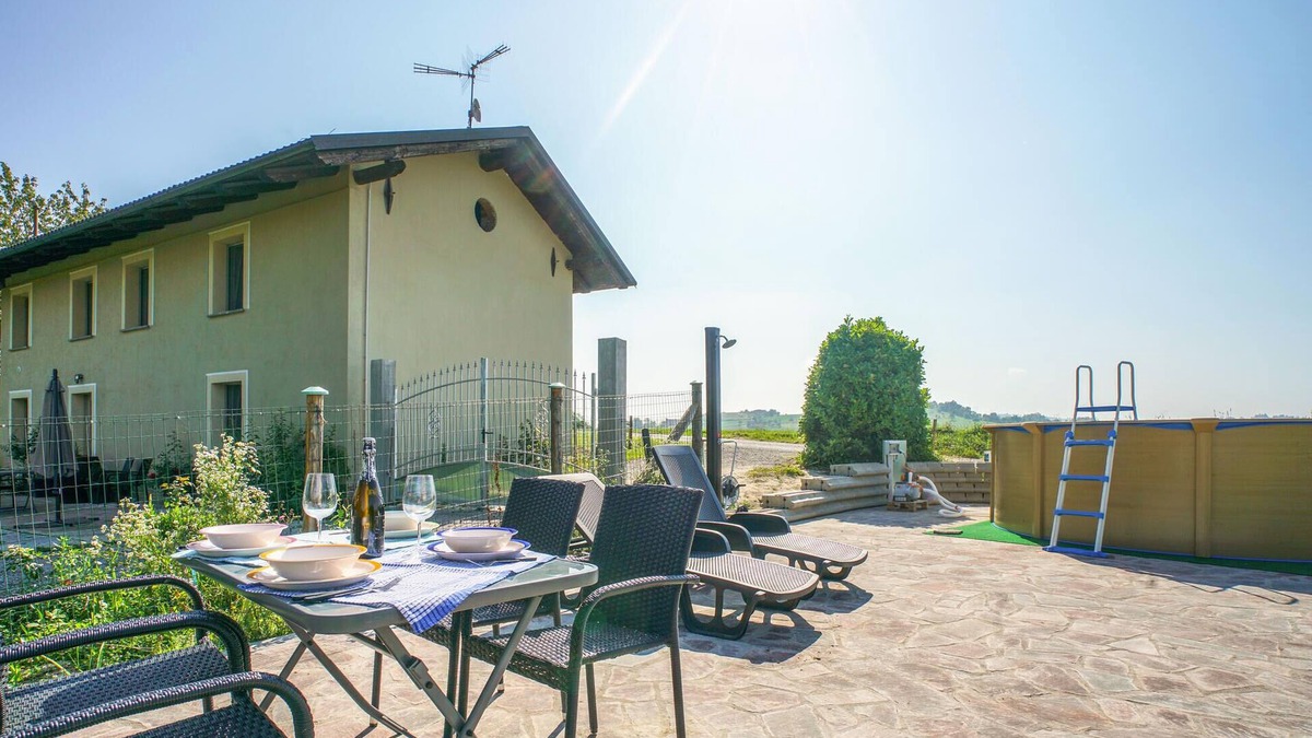 Murazzano House | Gorgeous home in Murazzano with WiFi