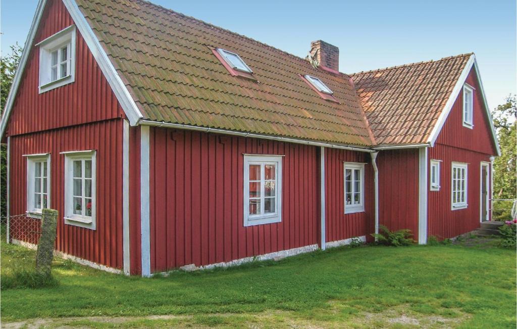 Nasum House | Gorgeous Home In Näsum With Kitchen
